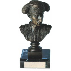 BUSTO TORERO. MANOLETE DE BRONCE